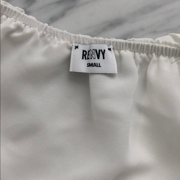 Off the shoulder RENVY top - Picture 3 of 3